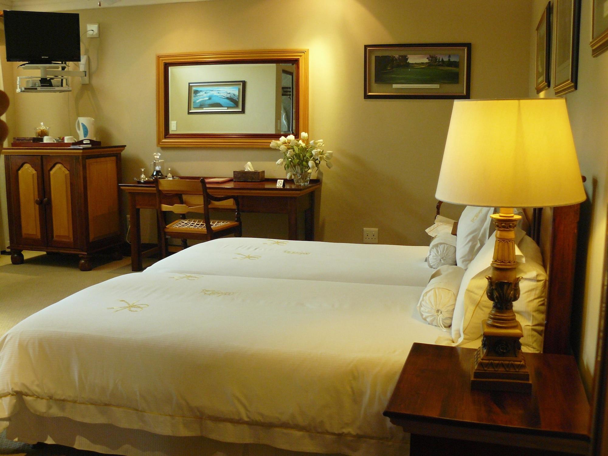 The Woodpecker Inn Преторія Екстер'єр фото